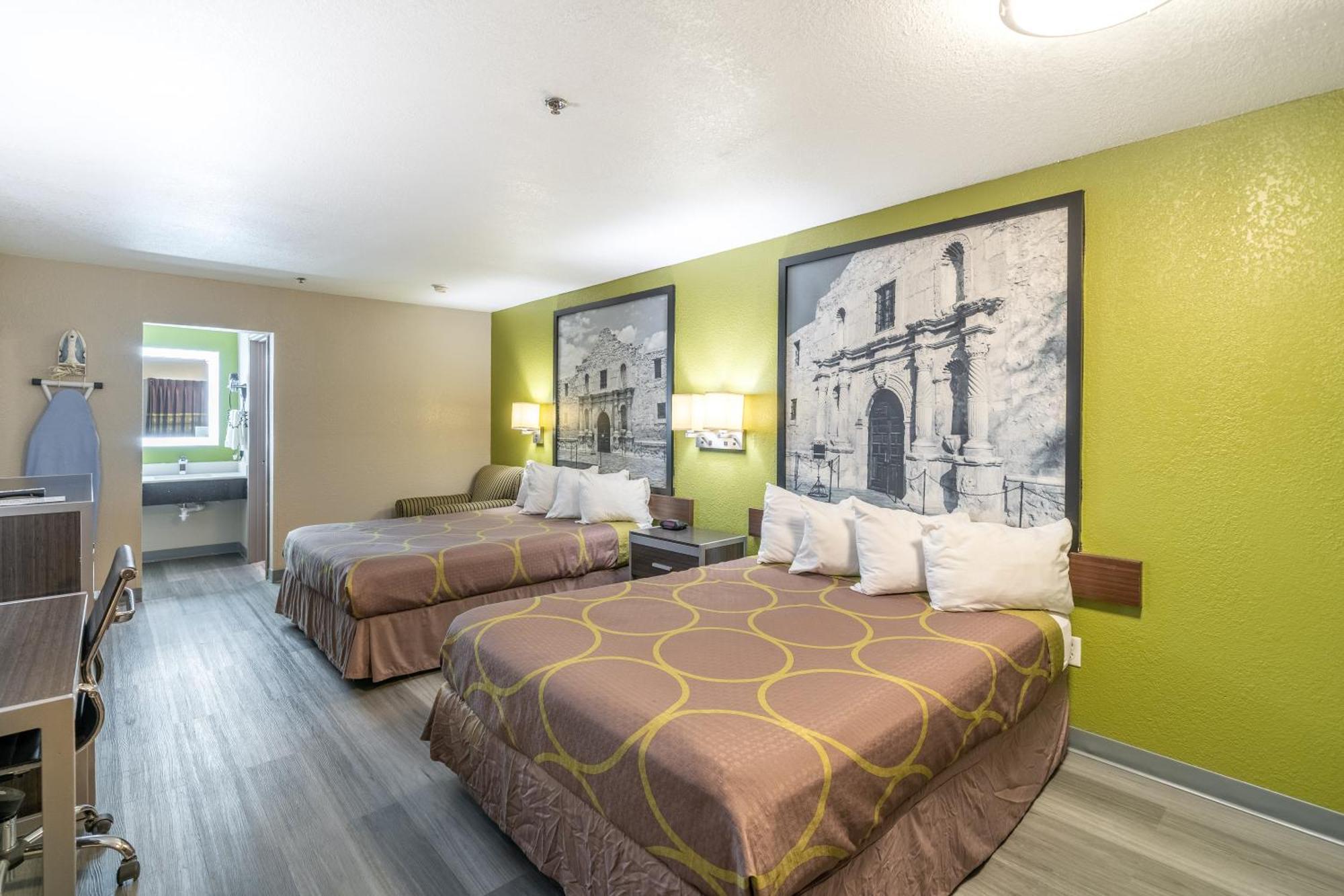 Super 8 By Wyndham San Antonio/Riverwalk Area Kültér fotó