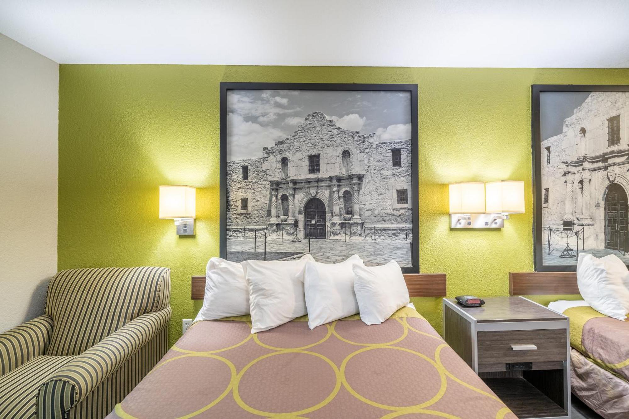 Super 8 By Wyndham San Antonio/Riverwalk Area Kültér fotó