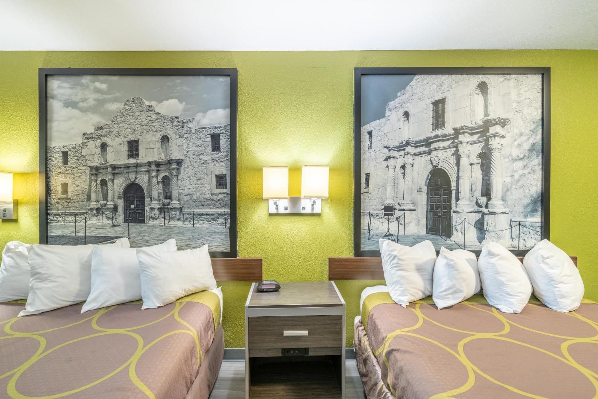 Super 8 By Wyndham San Antonio/Riverwalk Area Kültér fotó